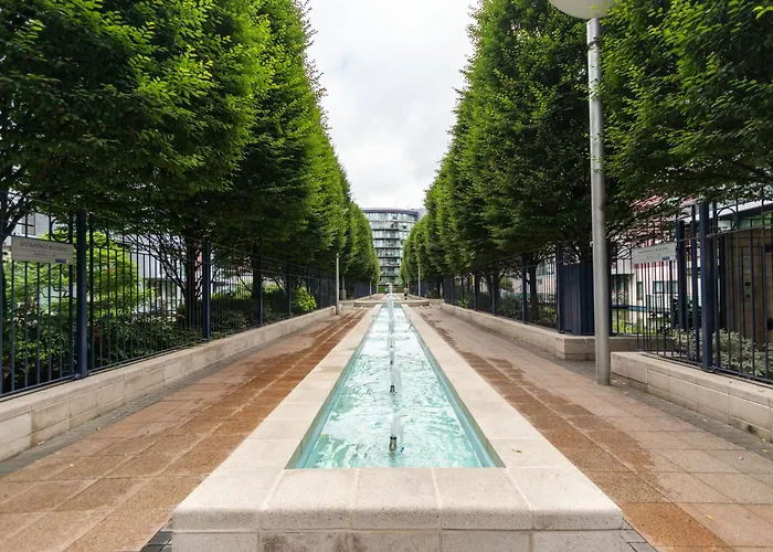Battersea Power Station Apartment Londra